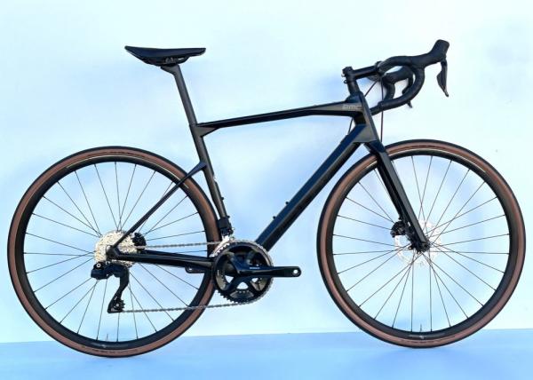 Roadmachine Custom / cbn gry gry 54